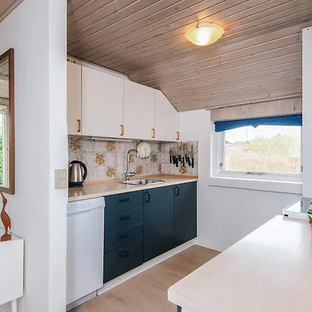 Σπίτι διακοπών Seaside Retreat With Private Annex *